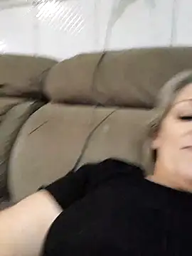 marcialoira online show from 5, 11, 2025