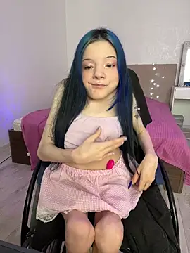 MiniSophiaa online show from 9, 2, 2026