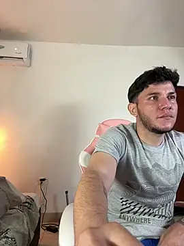 Snapshot of Lia_sex69 chatting on 22, 3, 2025 Lia sex69 online show from 22, 3, 2025