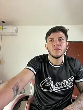 Snapshot of Lia_sex69 chatting on 23, 3, 2025 Lia sex69 online show from 23, 3, 2025