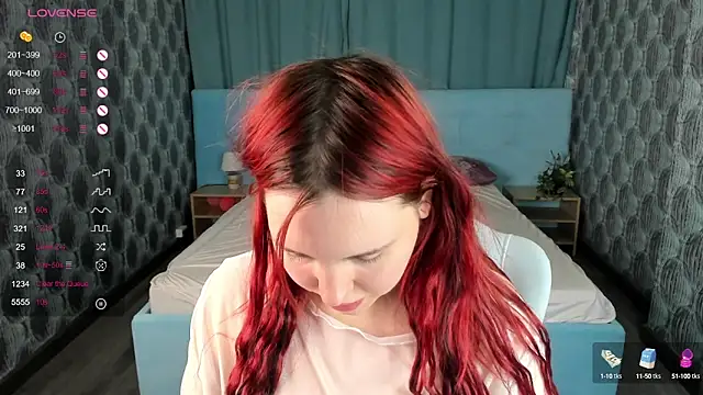 Stacy Luv online show from 5, 2, 2025