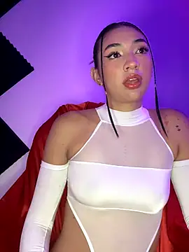 Snapshot of _Aura- chatting on 5, 10, 2025 Aura- online show from 5, 10, 2025