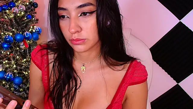 Snapshot of _Aura- chatting on 14, 1, 2026 Aura- online show from 14, 1, 2026