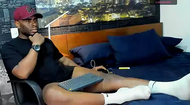 thomas santtos1 online show from 9, 3, 2025