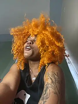 Snapshot of Cherrytowild chatting on 6, 2, 2025 Cherrytowild online show from 6, 2, 2025