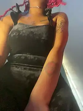 Snapshot of Cherrytowild chatting on 7, 3, 2025 Cherrytowild online show from 7, 3, 2025