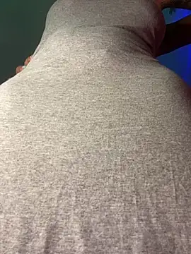 Snapshot of Cherrytowild chatting on 5, 10, 2025 Cherrytowild online show from 5, 10, 2025