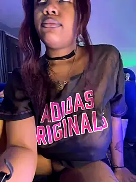 Snapshot of Cherrytowild chatting on 20, 11, 2025 Cherrytowild online show from 20, 11, 2025