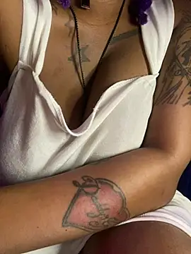 Cherrytowild online show from 12, 2, 2026