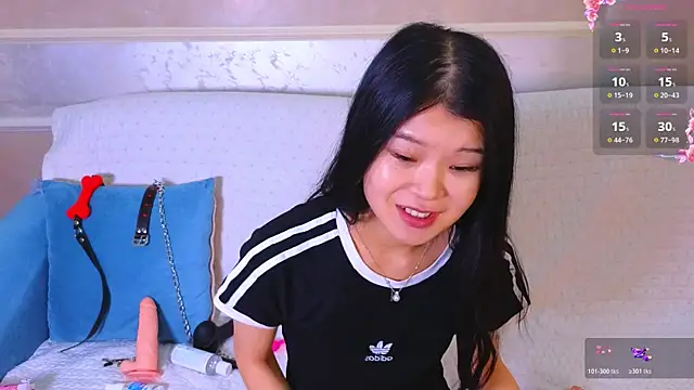 Snapshot of Tina_Kim_ chatting on 11, 7, 2026 Tina Kim online show from 11, 7, 2026