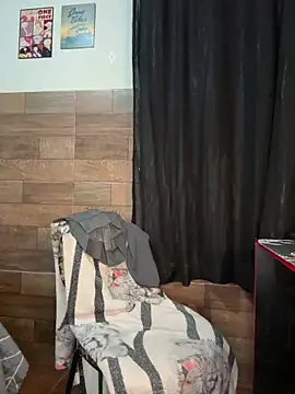 izumikarol online show from 14, 4, 2026