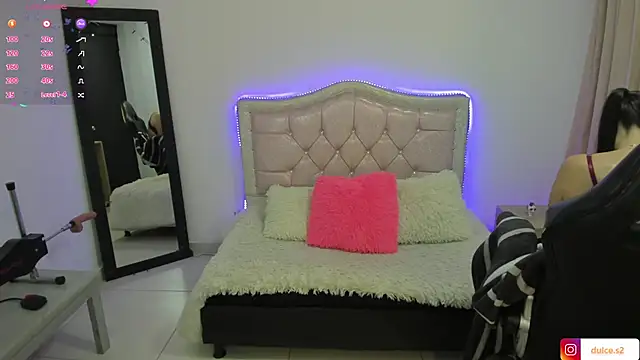 baby love03 online show from 17, 10, 2025