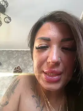 Snapshot of RuslanaXX chatting on 3, 2, 2026 RuslanaXX online show from 3, 2, 2026