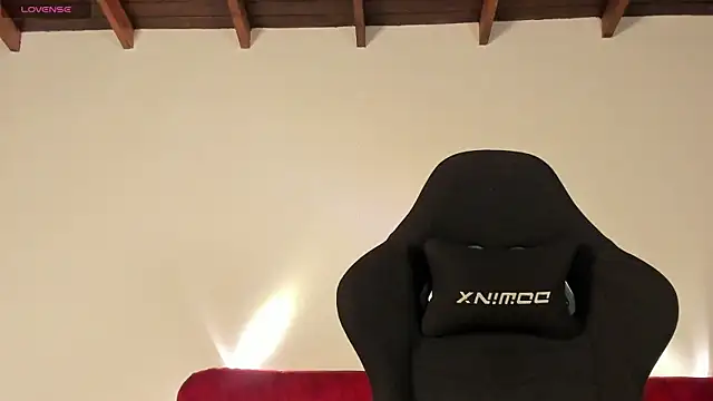 mally s1 online show from 1, 3, 2025