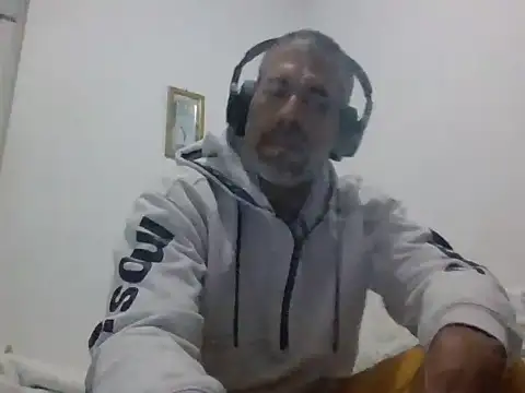 Snapshot of jackbigcock11 chatting on 10, 11, 2025 jackbigcock11 online show from 10, 11, 2025