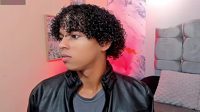 Snapshot of Noah_Smith04 chatting on 15, 1, 2026 Noah Smith04 online show from 15, 1, 2026