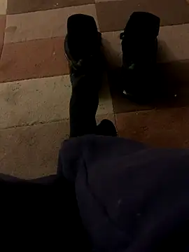 Snapshot of footsy35 chatting on 21, 12, 2025 footsy35 online show from 21, 12, 2025