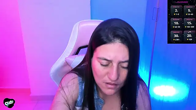 Saskyaa online show from 4, 6, 2026