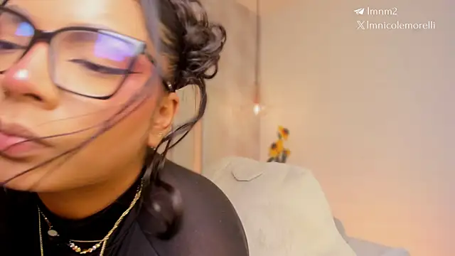 Nicolemorelli2 online show from 30, 5, 2026
