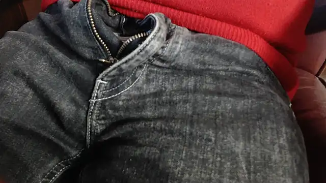 Snapshot of smoothandtiny chatting on 15, 3, 2025 smoothandtiny online show from 15, 3, 2025