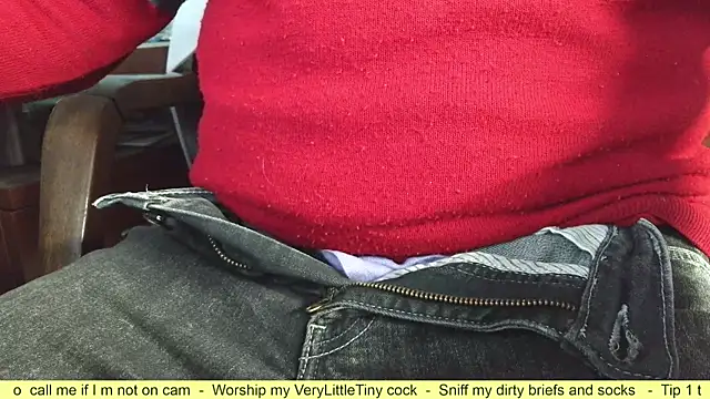 Snapshot of smoothandtiny chatting on 4, 10, 2025 smoothandtiny online show from 4, 10, 2025