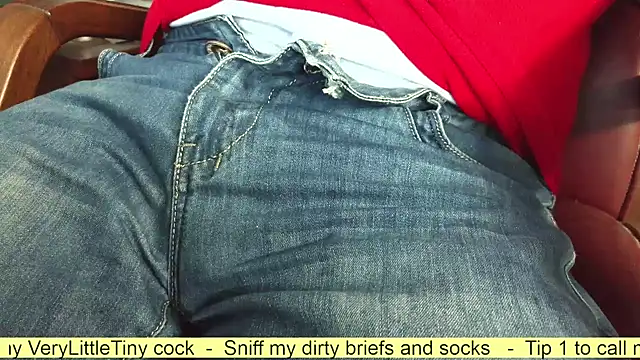 Snapshot of smoothandtiny chatting on 28, 10, 2025 smoothandtiny online show from 28, 10, 2025