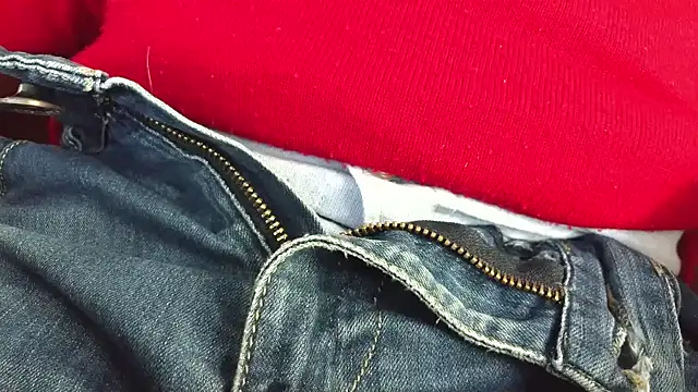 Snapshot of smoothandtiny chatting on 29, 10, 2025 smoothandtiny online show from 29, 10, 2025