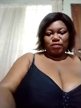 Snapshot of MATUREBUSSTY chatting on 30, 10, 2025 MATUREBUSSTY online show from 30, 10, 2025