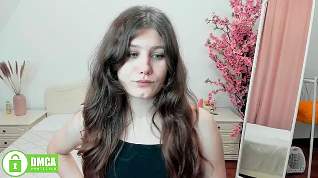 Snapshot of Charlotte_wow chatting on 6, 12, 2024 Charlotte wow online show from 6, 12, 2024