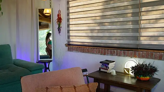 Kozzy  online show from 15, 4, 2026