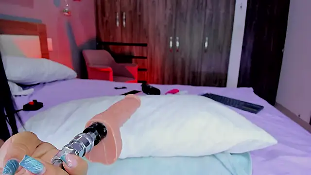 hannnasmith online show from 19, 1, 2026