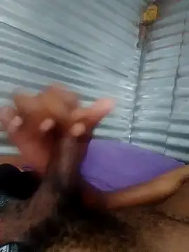 Snapshot of walPssY1 chatting on 18, 12, 2025 walPssY1 online show from 18, 12, 2025