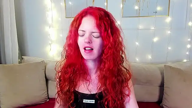 RubyAttwood online show from 31, 12, 2024