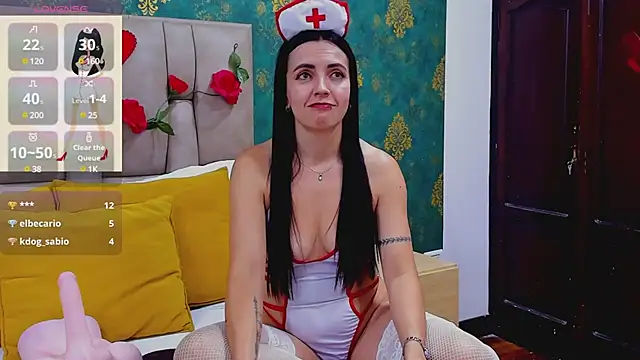 SuzanSmithh online show from 28, 2, 2025