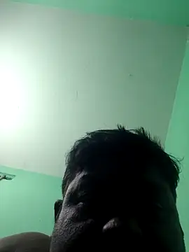 Snapshot of ssamit0808 chatting on 17, 12, 2025 ssamit0808 online show from 17, 12, 2025