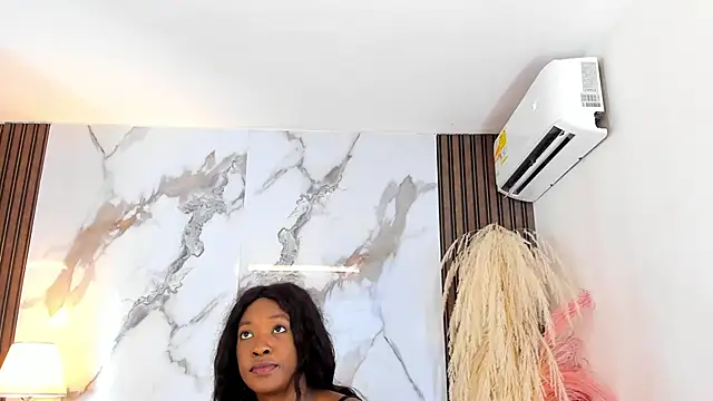 Snapshot of aidaadams chatting on 13, 2, 2025 aidaadams online show from 13, 2, 2025