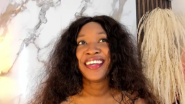 Snapshot of aidaadams chatting on 13, 2, 2025 aidaadams online show from 13, 2, 2025