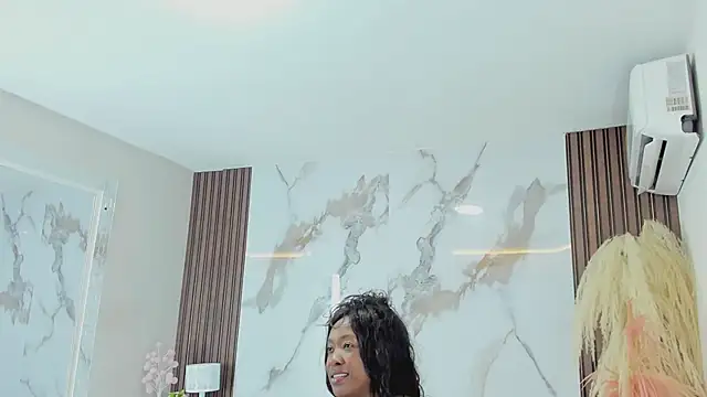Snapshot of aidaadams chatting on 22, 3, 2025 aidaadams online show from 22, 3, 2025