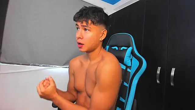 Snapshot of Bray_Kevin chatting on 22, 10, 2025 Bray Kevin online show from 22, 10, 2025