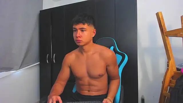 Snapshot of Bray_Kevin chatting on 24, 11, 2025 Bray Kevin online show from 24, 11, 2025