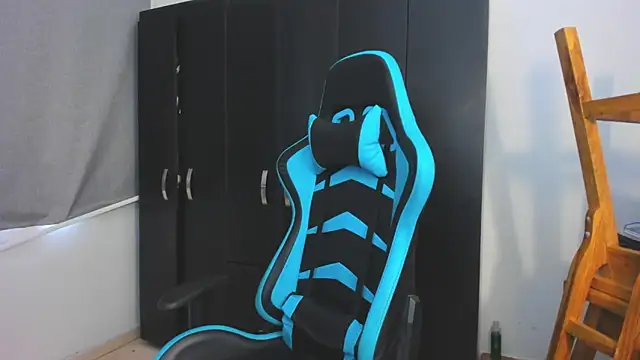 Snapshot of Bray_Kevin chatting on 25, 11, 2025 Bray Kevin online show from 25, 11, 2025