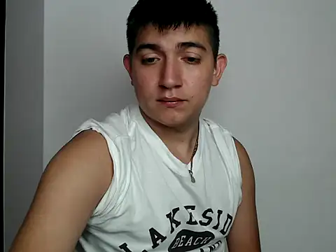 Andres02Smile online show from 10, 5, 2026