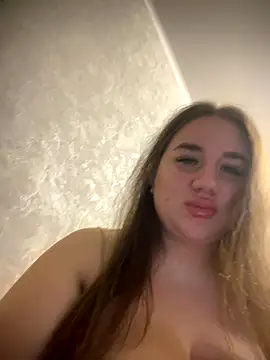 Snapshot of GabiBoobs chatting on 8, 11, 2025 GabiBoobs online show from 8, 11, 2025