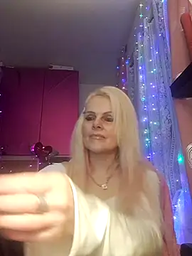 Snapshot of Angeldevilus chatting on 16, 3, 2025 Angeldevilus online show from 16, 3, 2025