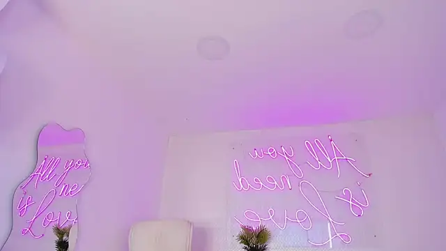 Abby-me online show from 9, 12, 2024