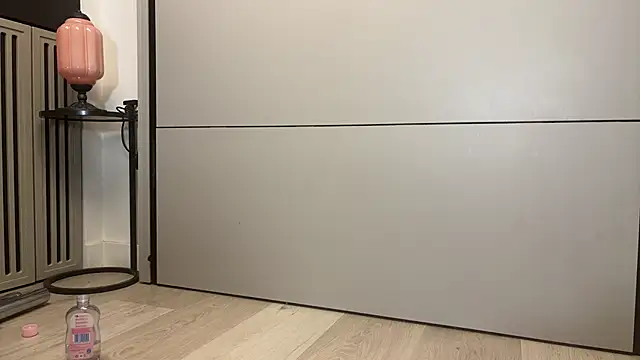 Monicbabe online show from 27, 2, 2025