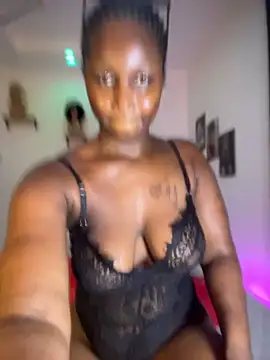 t-Booty risky  online show from 15, 4, 2026