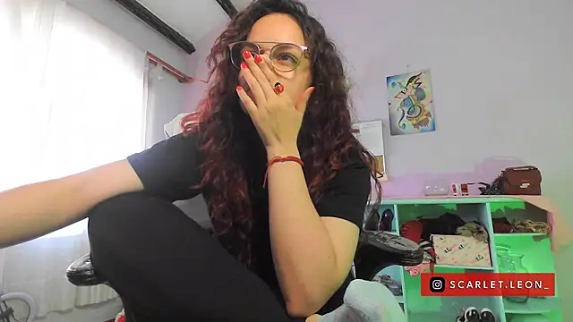 Scarletleon77 online show from 16, 1, 2025