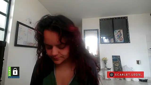 Scarletleon77 online show from 14, 1, 2026