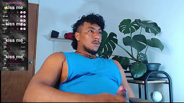 yosoy enzo2020 online show from 27, 2, 2025